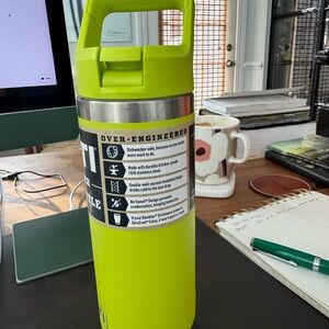 Lime Green Insulated Water Bottle 18oz new